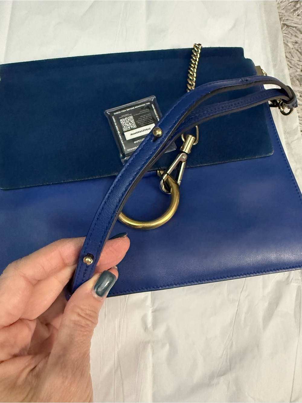 Chloe Blue Medium Leather & Suede Crossbody Bag - Picture 4 of 6